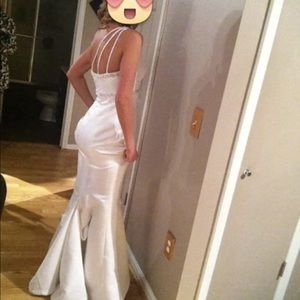 Size 2/4 mermaid style wedding dress
